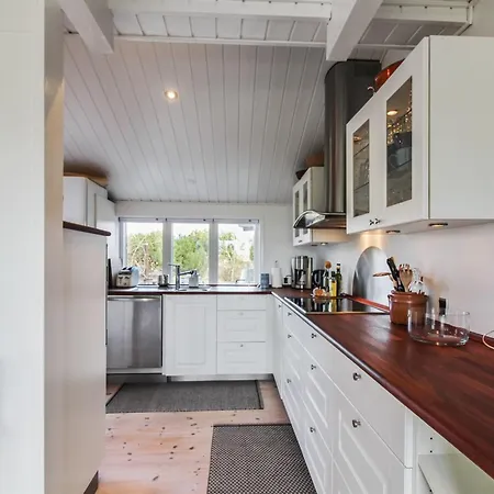 Hébergement de vacances Bisera - 150m From The Sea By Interhome *