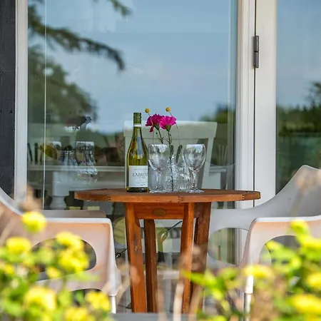 Hébergement de vacances Bisera - 150m From The Sea By Interhome *